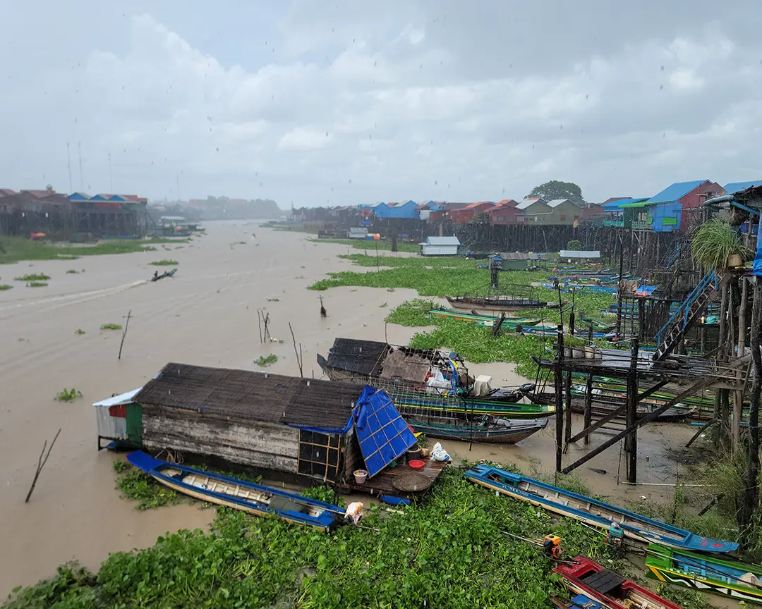 Kampong Khleang Floating Village